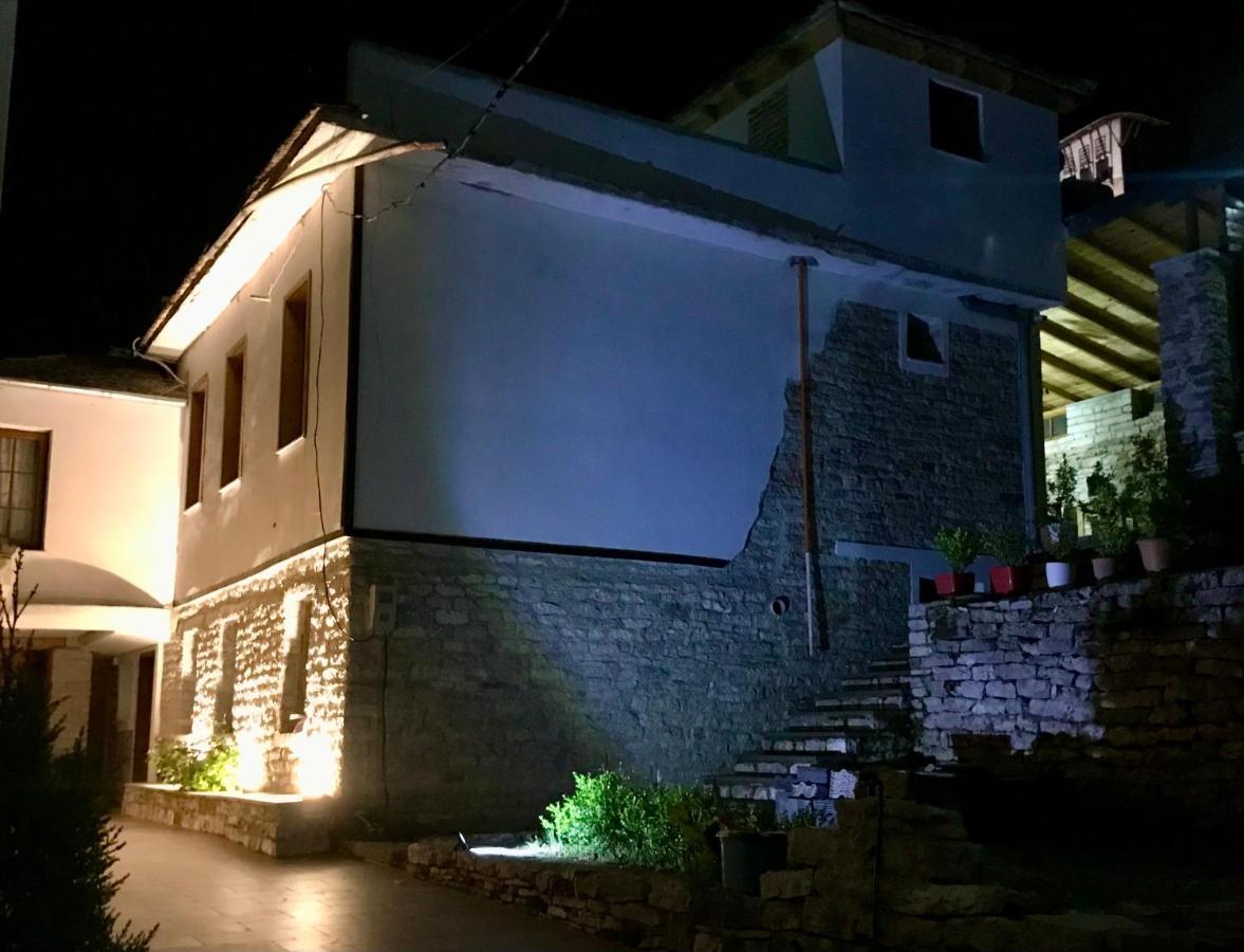 Vila Eri Gjirokaster Exterior photo