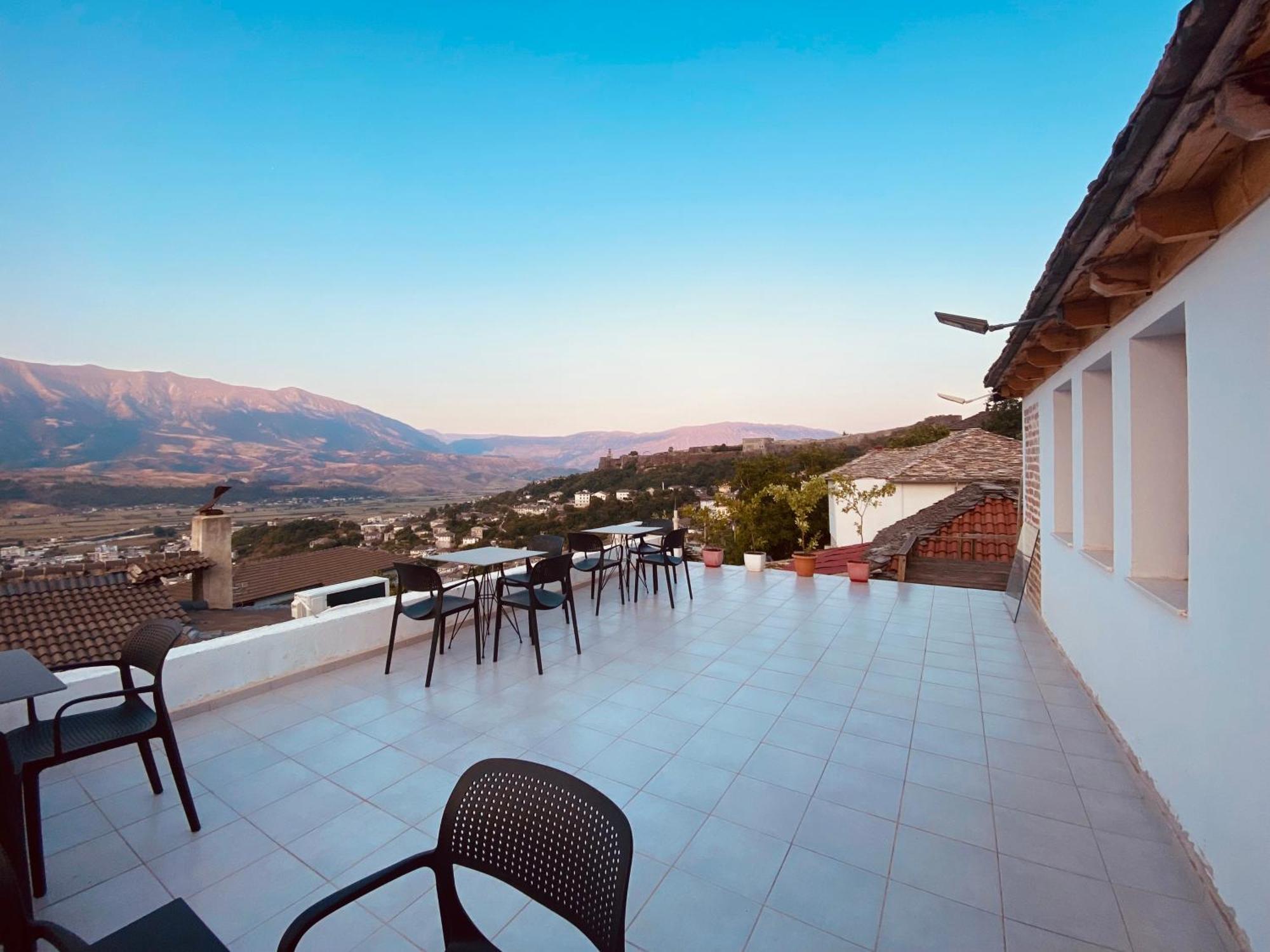 Vila Eri Gjirokaster Exterior photo